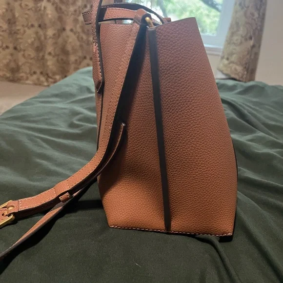 Tory Burch Triple Compartment Leather Tote Bag - Picture 2 of 10